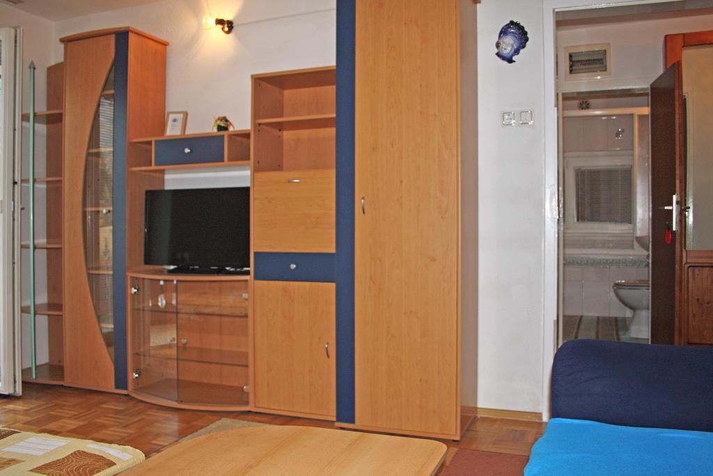 Apartments And Rooms Cerkovnik 博希尼 外观 照片