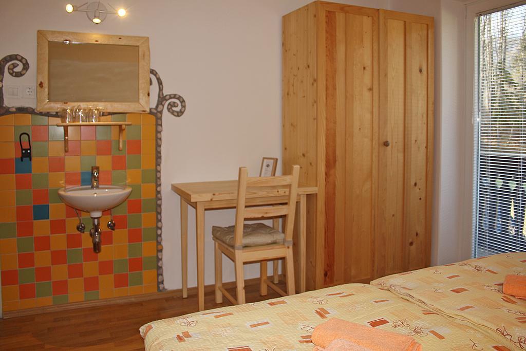 Apartments And Rooms Cerkovnik 博希尼 外观 照片